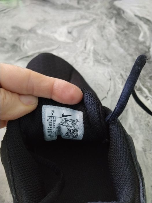 Маратонки Nike черни