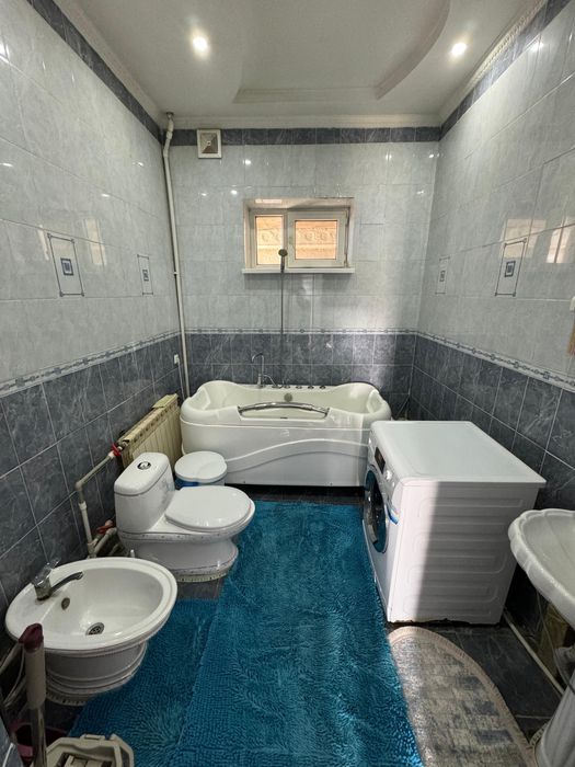 Продам двух этажный коттедж