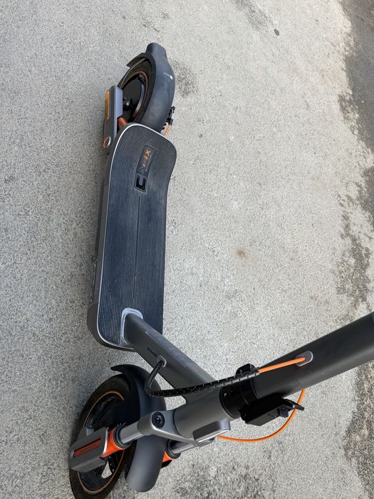 Vand trotineta electrica xiaomi 6 MAX