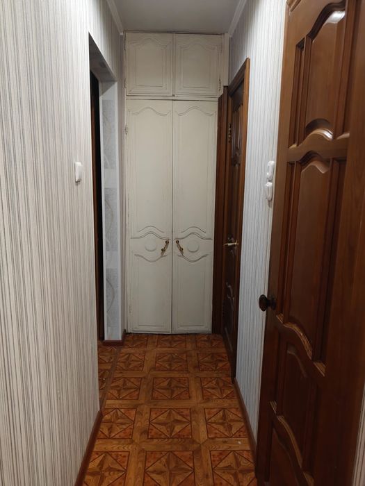 Продам квартиру двухкомнатную