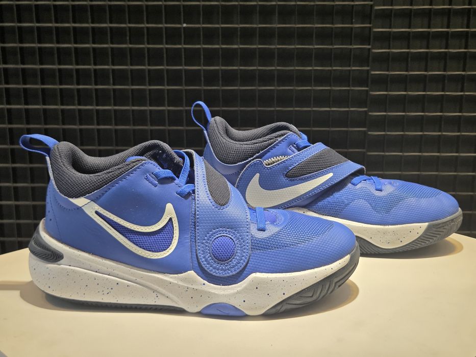 Оригинални Nike Team Hustle D 11 – №38.5 – баскетболни обувки