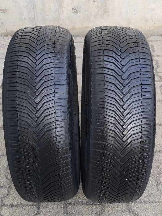 235 60 18 Michelin