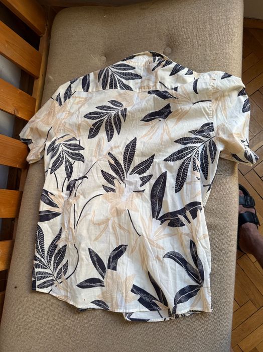 Чисто нова лятна мъжка блуза H&M