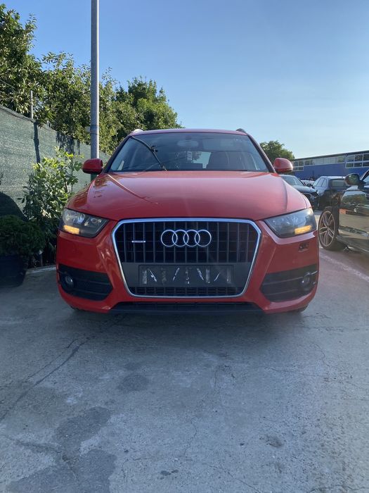 Stop stânga Audi Q3 2014