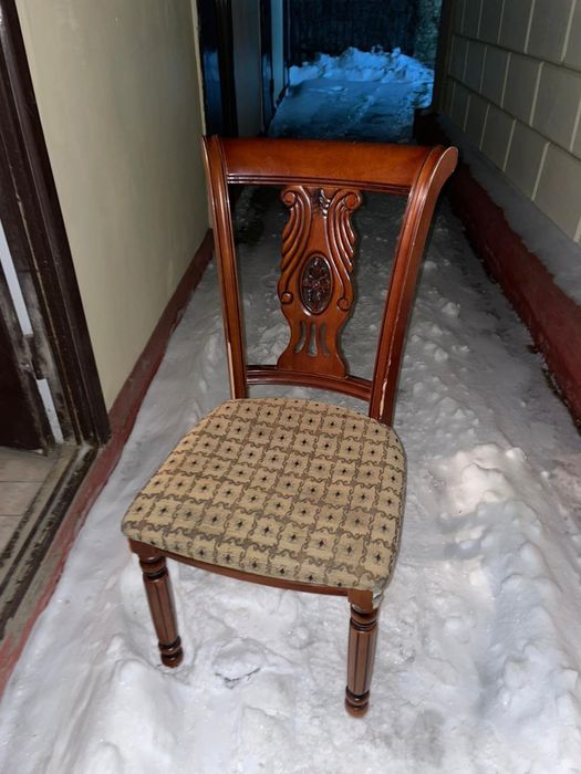 Стулья дубовый качественный