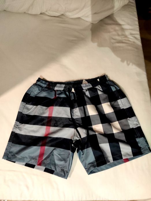 Pantaloni scurți Burberry