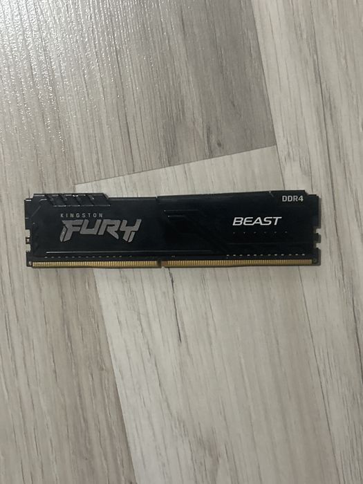 Vand 16 gb ram ddr4 fury 3200Mhz