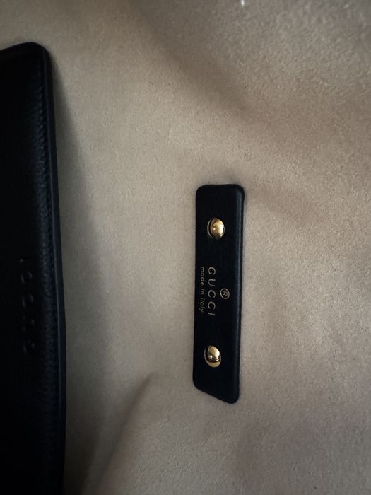 Geanta Gucci softbit cu eticheta