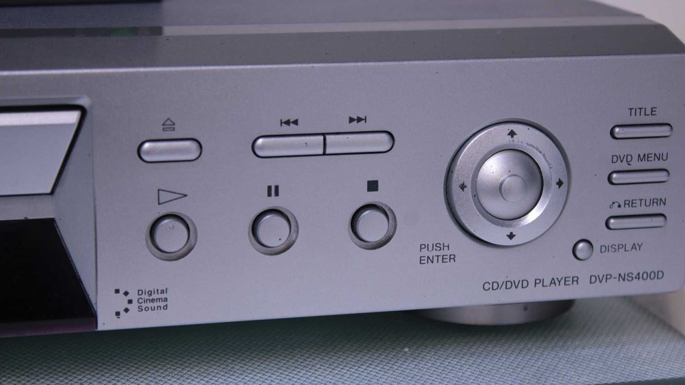 Cd/dvd player Sony+telecomanda.