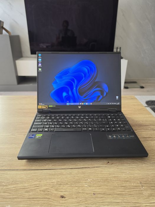 ГЕЙМЪРСКИ ЗВЯР Acer Predator Helios Neo 16, i9 14900hx, 32gb ddr5, RTX 4060 8gb. Дисплей 2.5K  240 ghz.