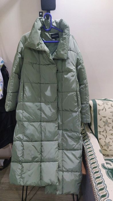 Продамкуртку б/у