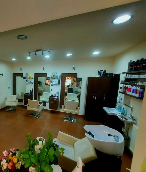 Afacere la cheie Închiriez Salon de înfrumusețare in centru