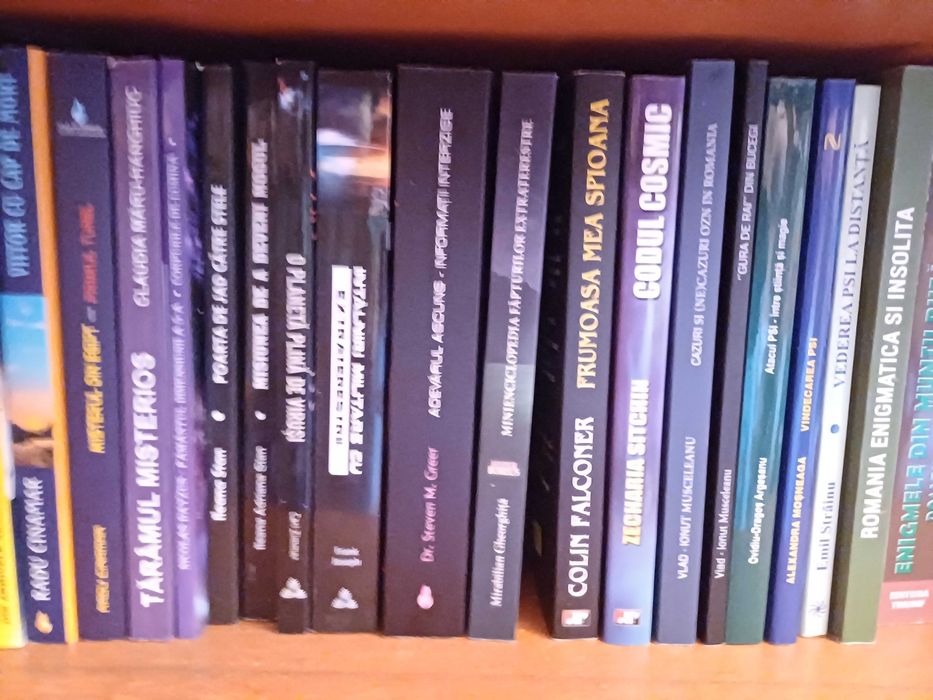 Carti spionaj si conspiratii