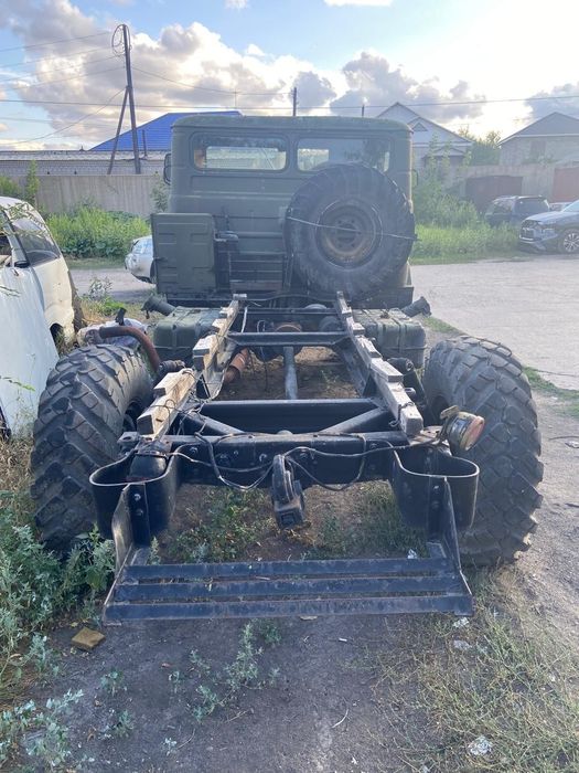 Продам ГАЗ 66 по запчестям