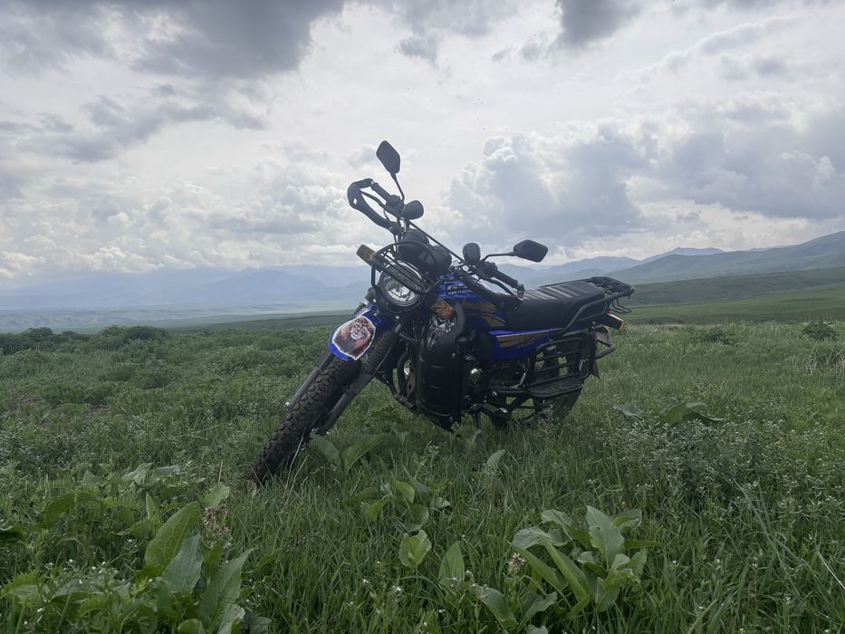 Мотоцикл Gsx 200куб