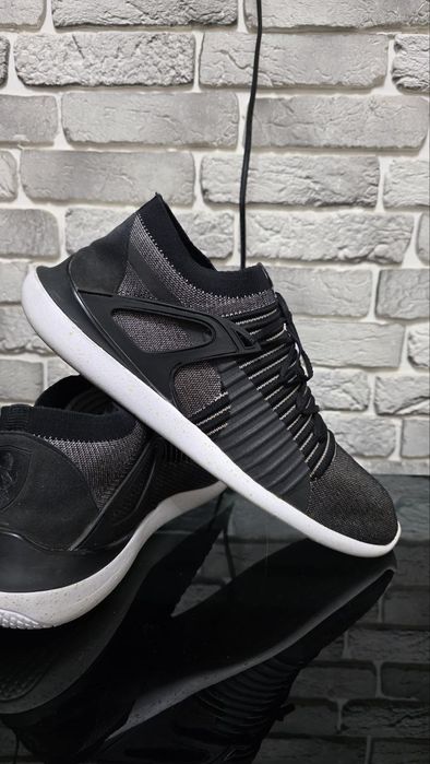 Оригинальные кроссы Puma