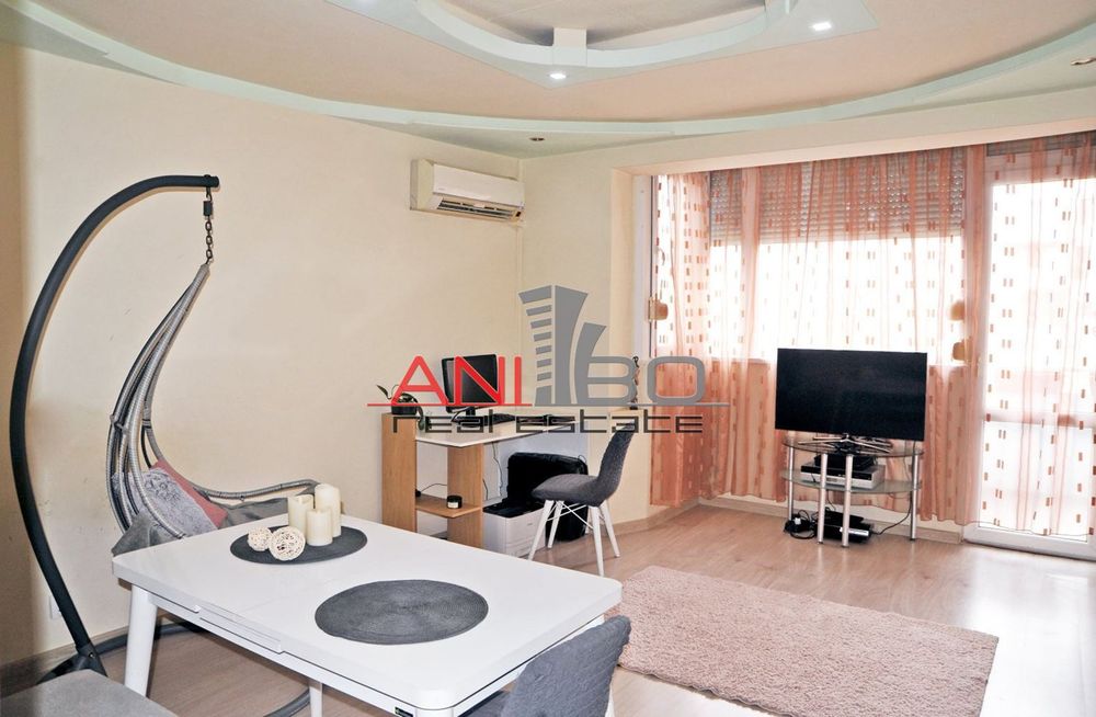 Продава се Четиристаен апартамент в Варна, Зимно кино Тракия - 96 кв.м за 1771 €/кв.м - Снимка #1