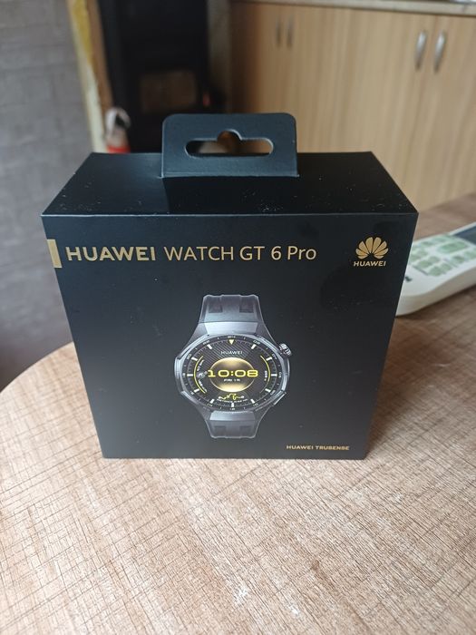 HUAWEI WATCH 6 Pro чисто нов