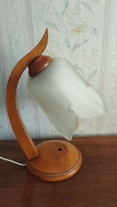 Настолни нощни лампи от Соца-месингова и дървена основа.Газена лампа.