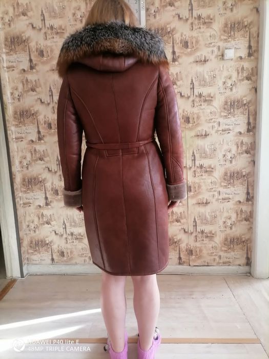 Продам дубленку женскую 52 рр