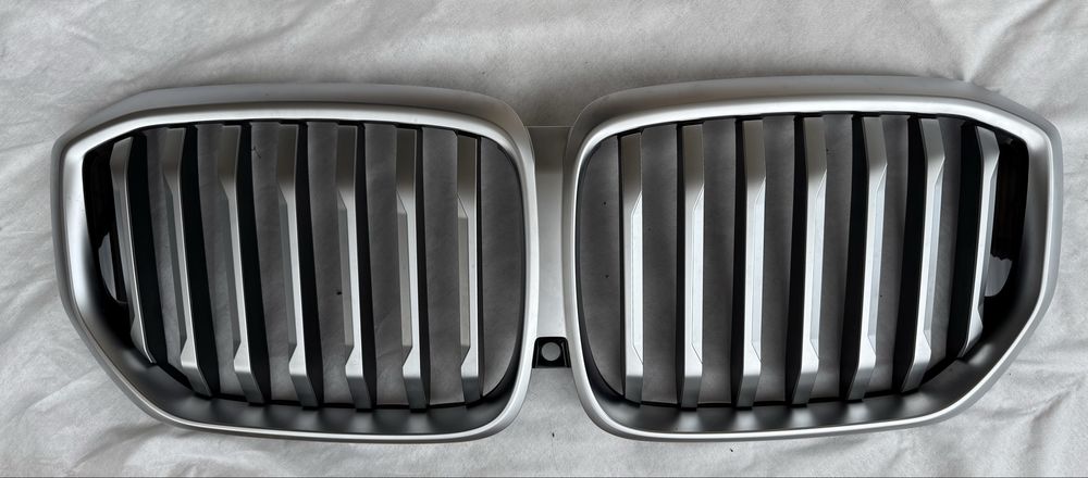 Оригинална решетка и накрайници БМВ Х5 фейслифт BMW G05