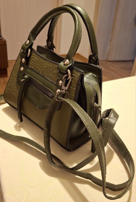 Дамска чанта малка