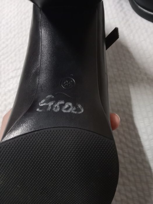 Продаю туфли 38 размер