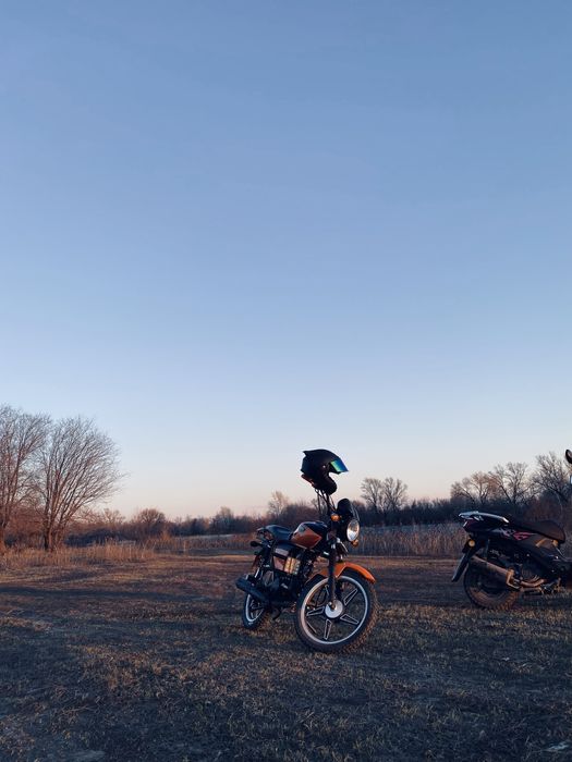 Продаеться мотоцикл альфа