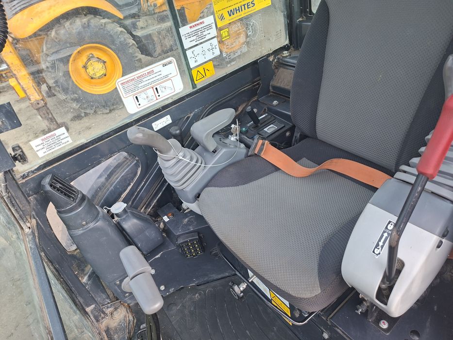 Vand miniexcavator Hitachi