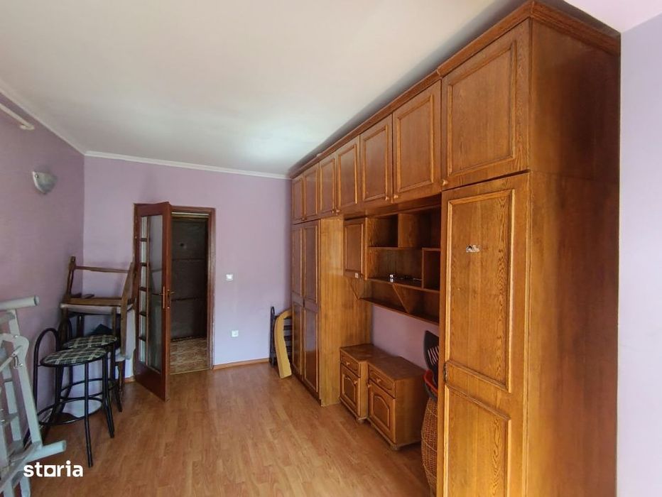 Apartament cu 3 camere si garaj, zona Republicii — fotografia 3
