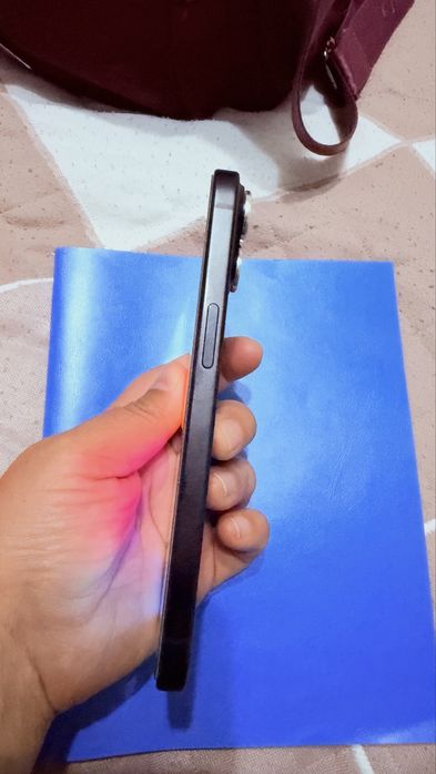 Iphone 15  продам