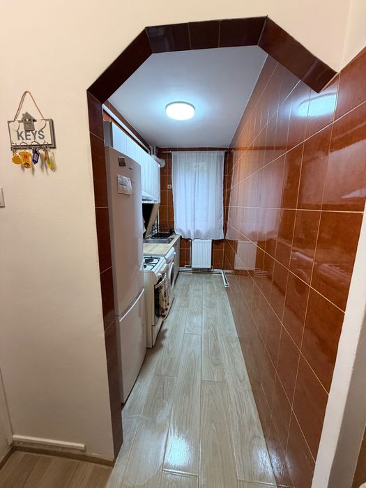Vand Apartament 2 camere în zona Hipodrom.