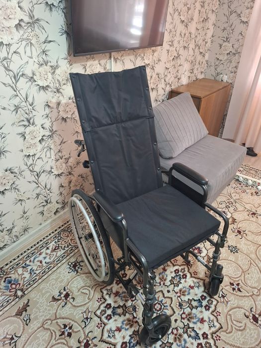 Инвалидная коляска домашняя