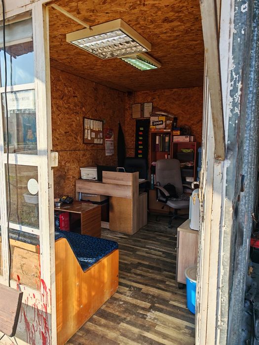 Продавам Фургони