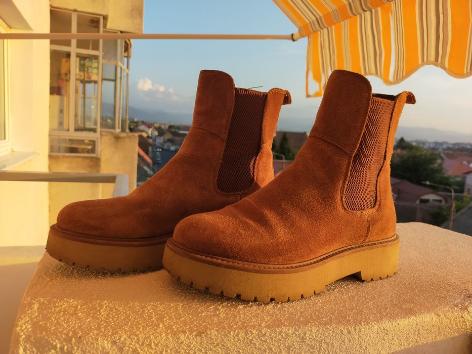 Ghete damă piele întoarsă 37