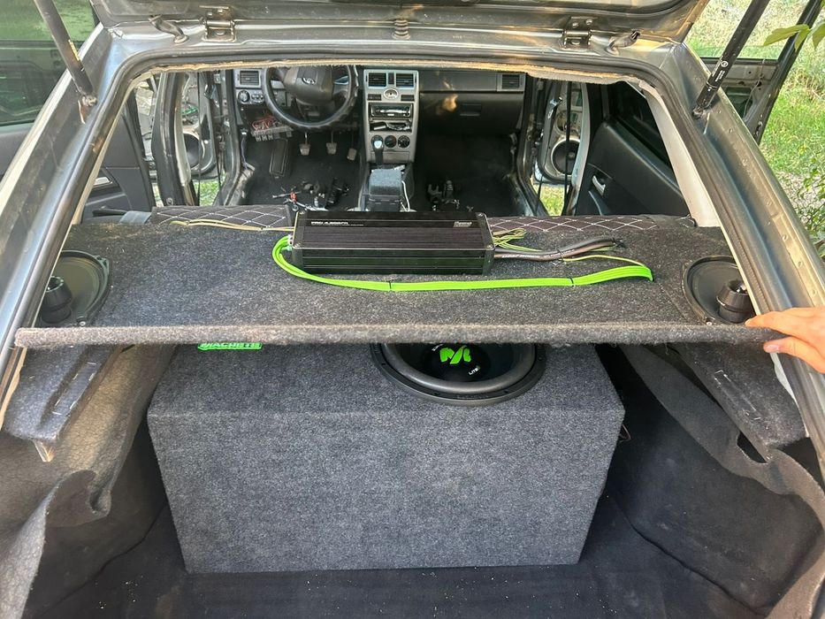 Продам приору 2072