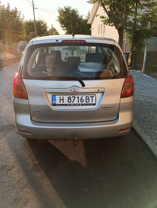 продава се Toyota Corolla 2003 2.0дизел 90 кона