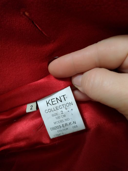 Продам осеннее пальто 50 разм..