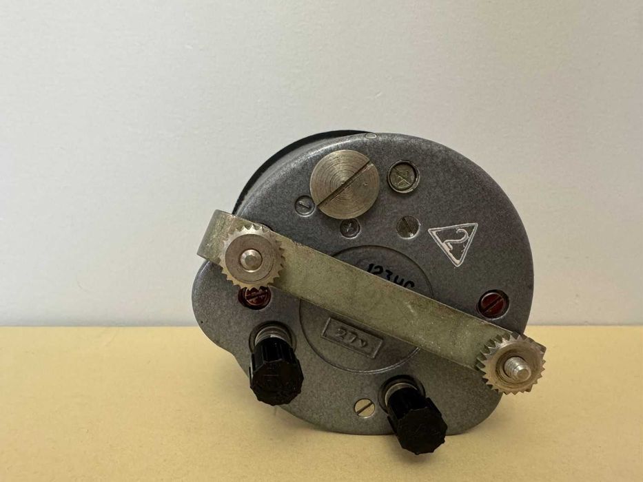 Часы авиационные(танковые)