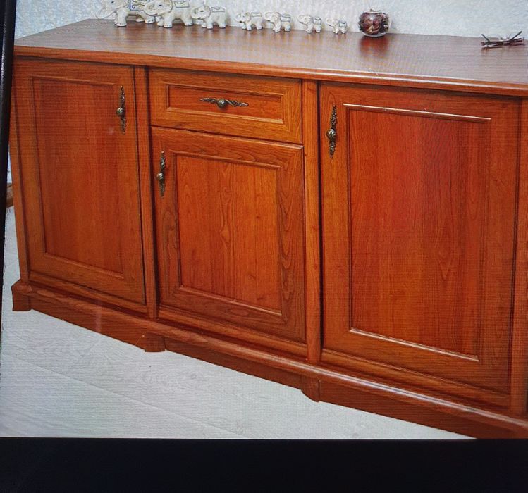 Продаю комод шкаф