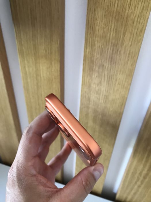Iphone 17 pro 256gb cosmic orange