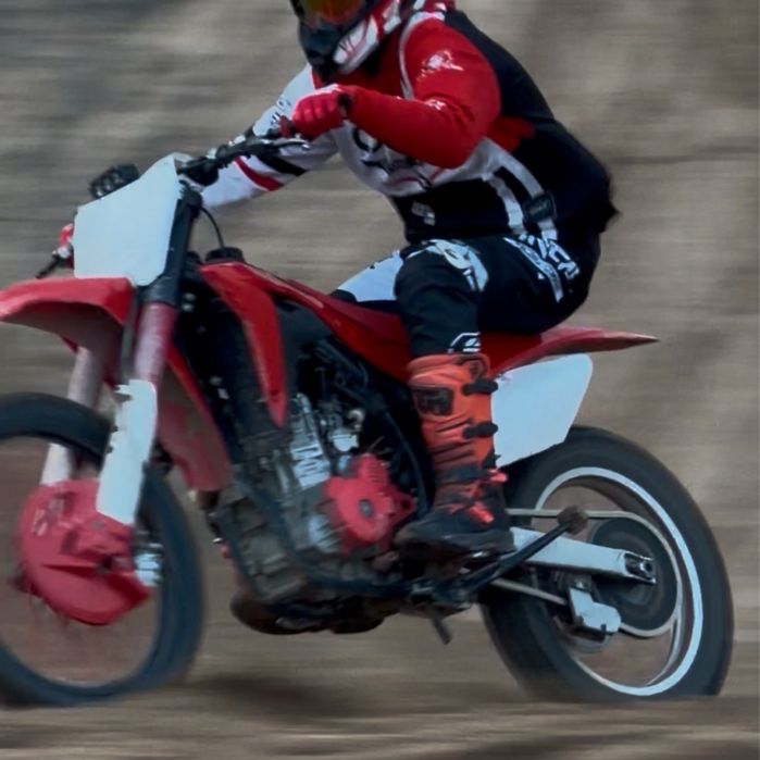 BNK-6 кроссовый