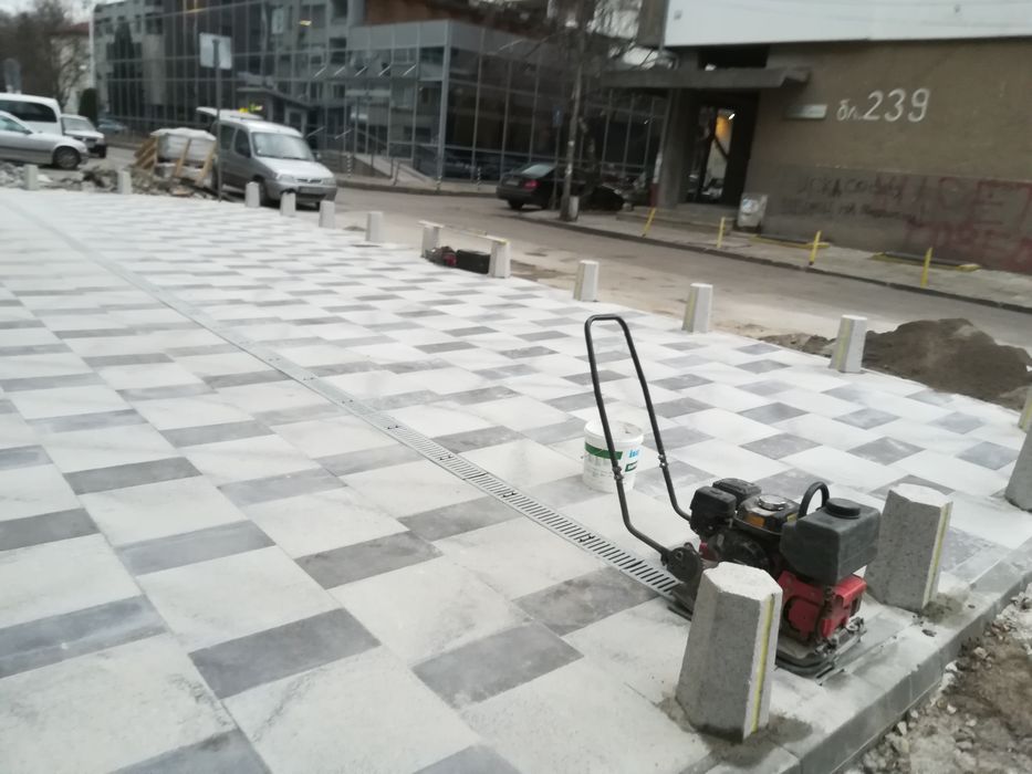 Тротоарни плочки уни павета