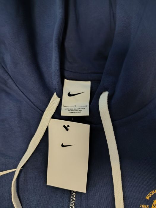 Vând trening barbati Nike