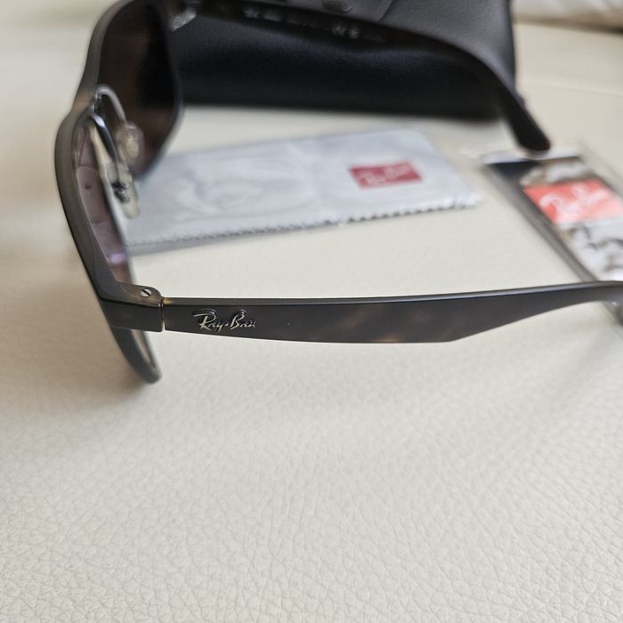 Ochelari soare Ray-ban Chromance RB4264 894/6B Polarizati, Noi