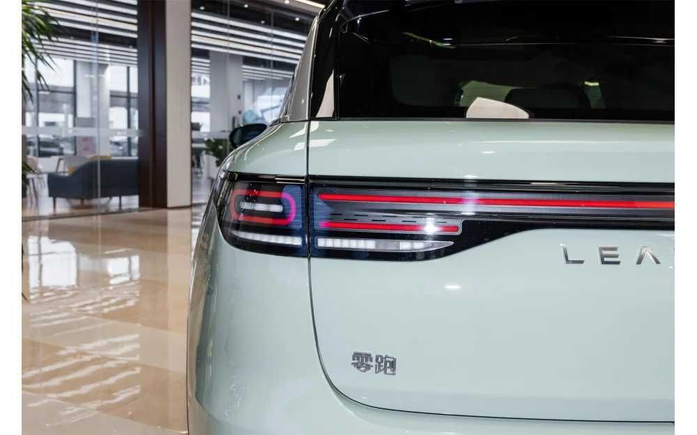 25% тулов билан Leapmotor C11 нақд, автокредит,TRADE INга сотилади