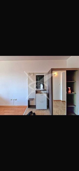 Продава се Едностаен апартамент в к.к. Слънчев бряг - 58 кв.м за 1000 €/кв.м - Снимка #2