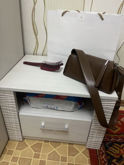 Продам гарнитур