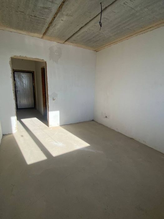 Продам 2 комнатную квартиру