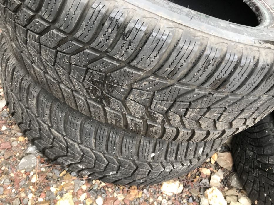 Зимни гуми 2бр.215/60R17
